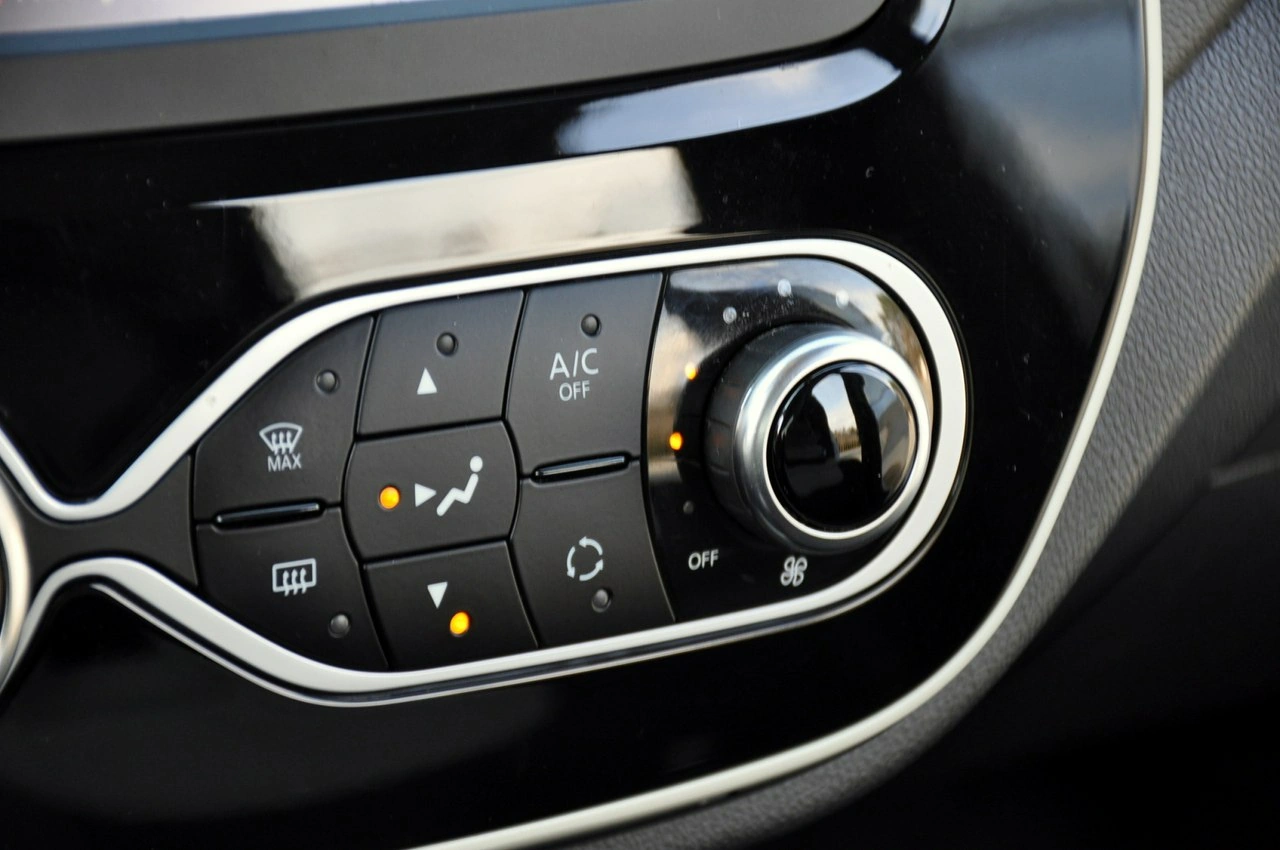 Renault Captur - Zdjęcie 33