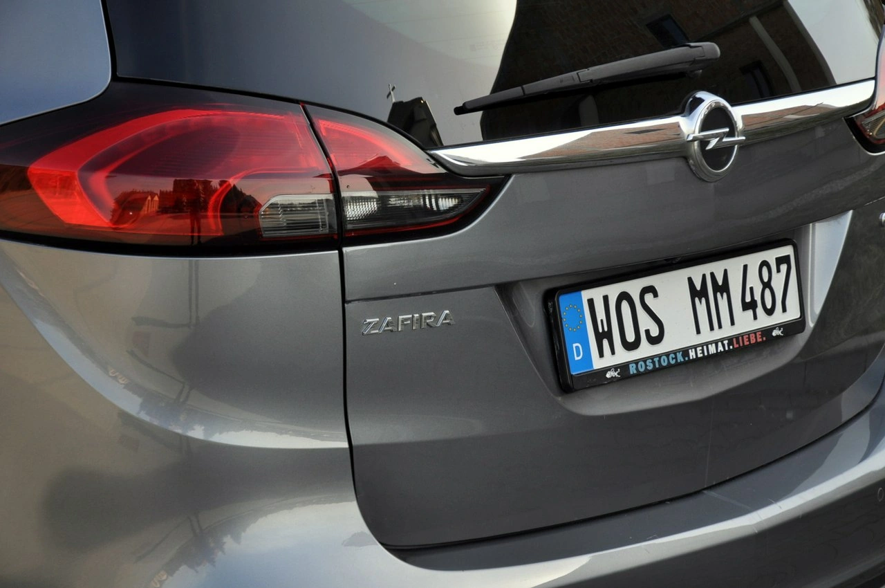 Opel Zafira - Zdjęcie 15