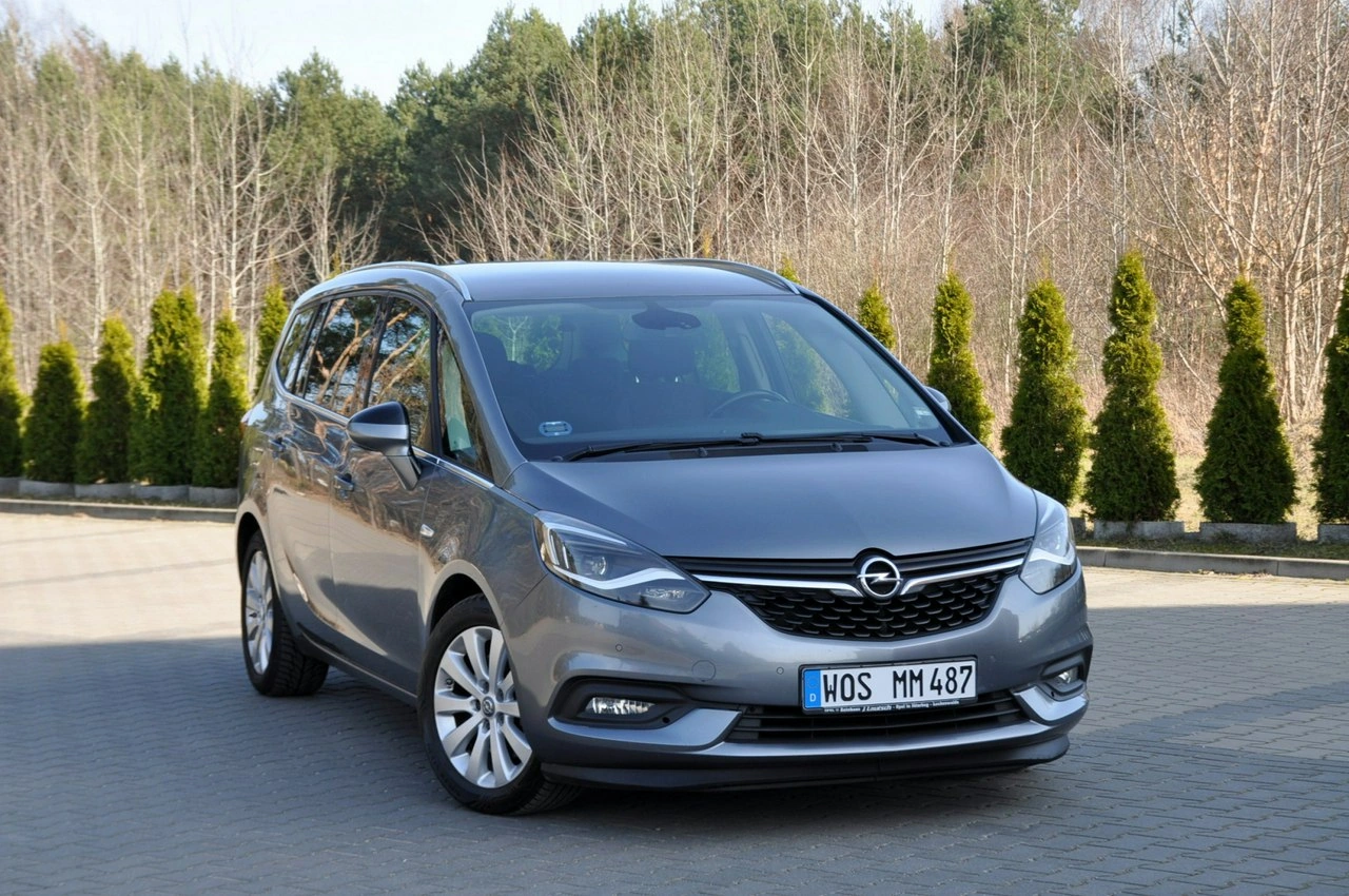 Opel Zafira - Zdjęcie 1