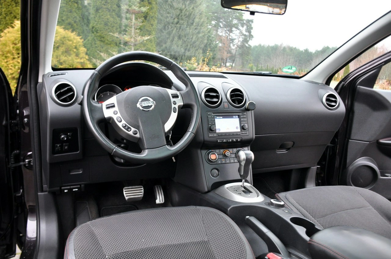 Nissan Qashqai - Zdjęcie 27