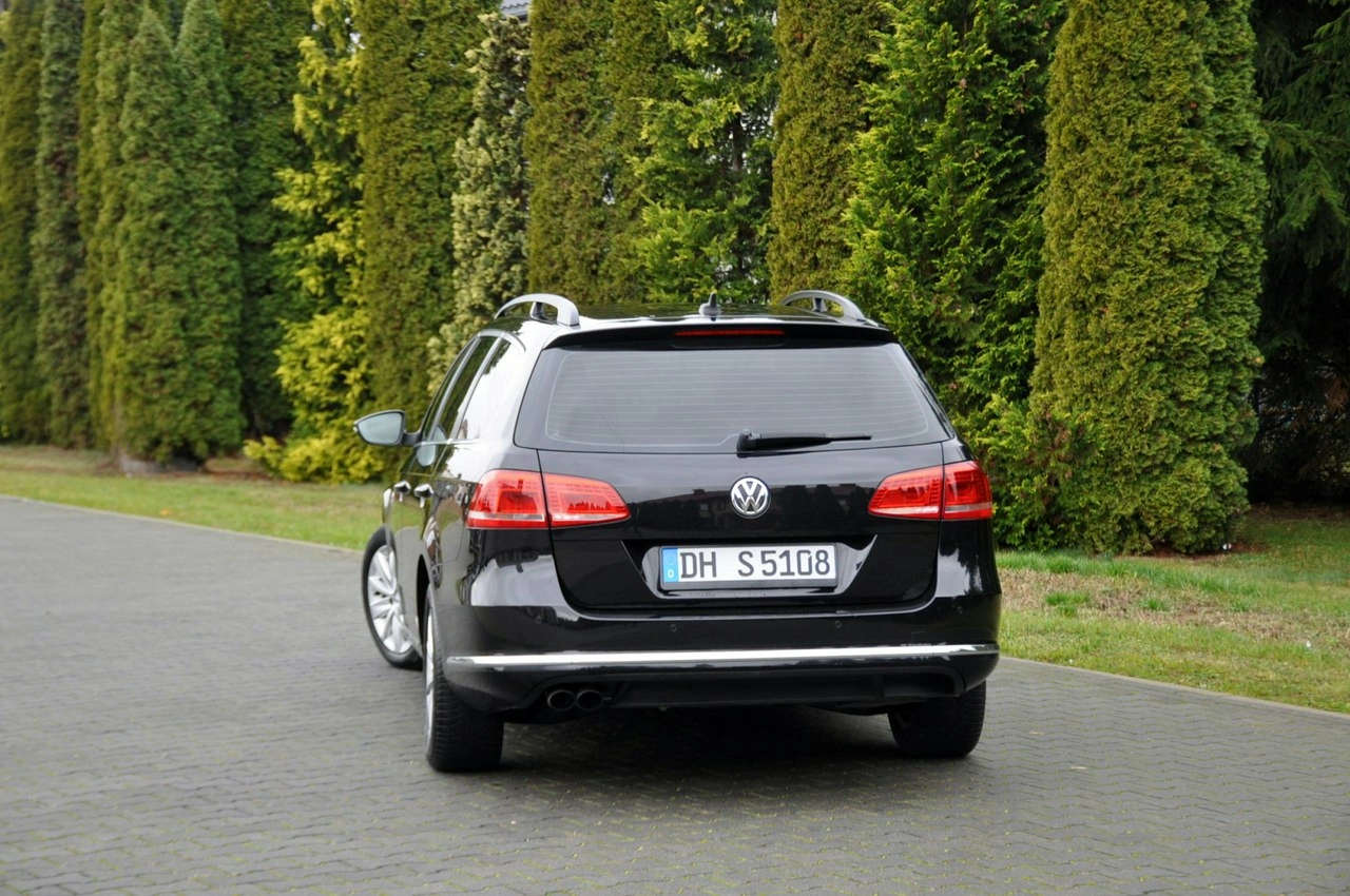 Volkswagen Passat - Zdjęcie 14