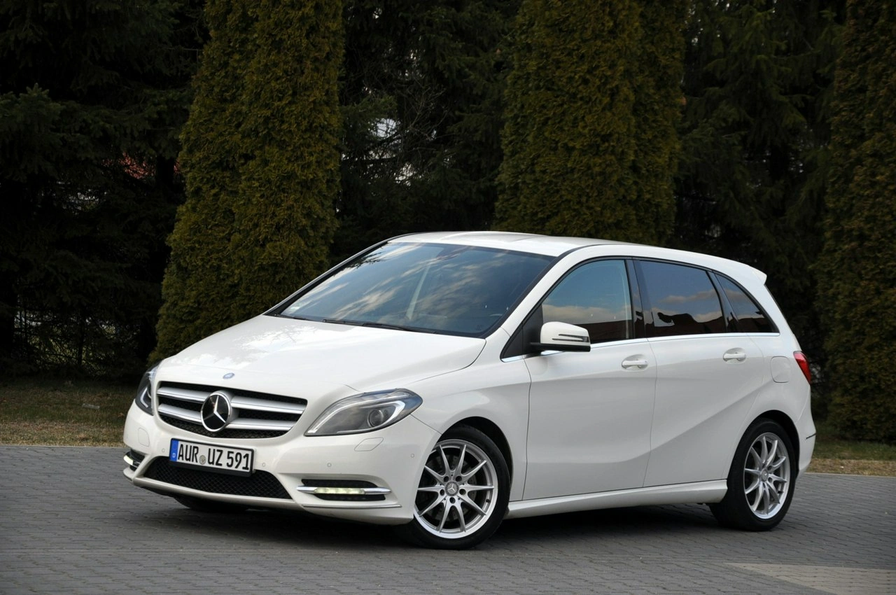 Mercedes B 220 - Zdjęcie 9