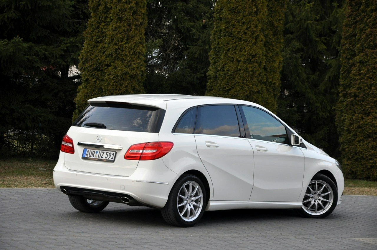 Mercedes B 220 - Zdjęcie 5