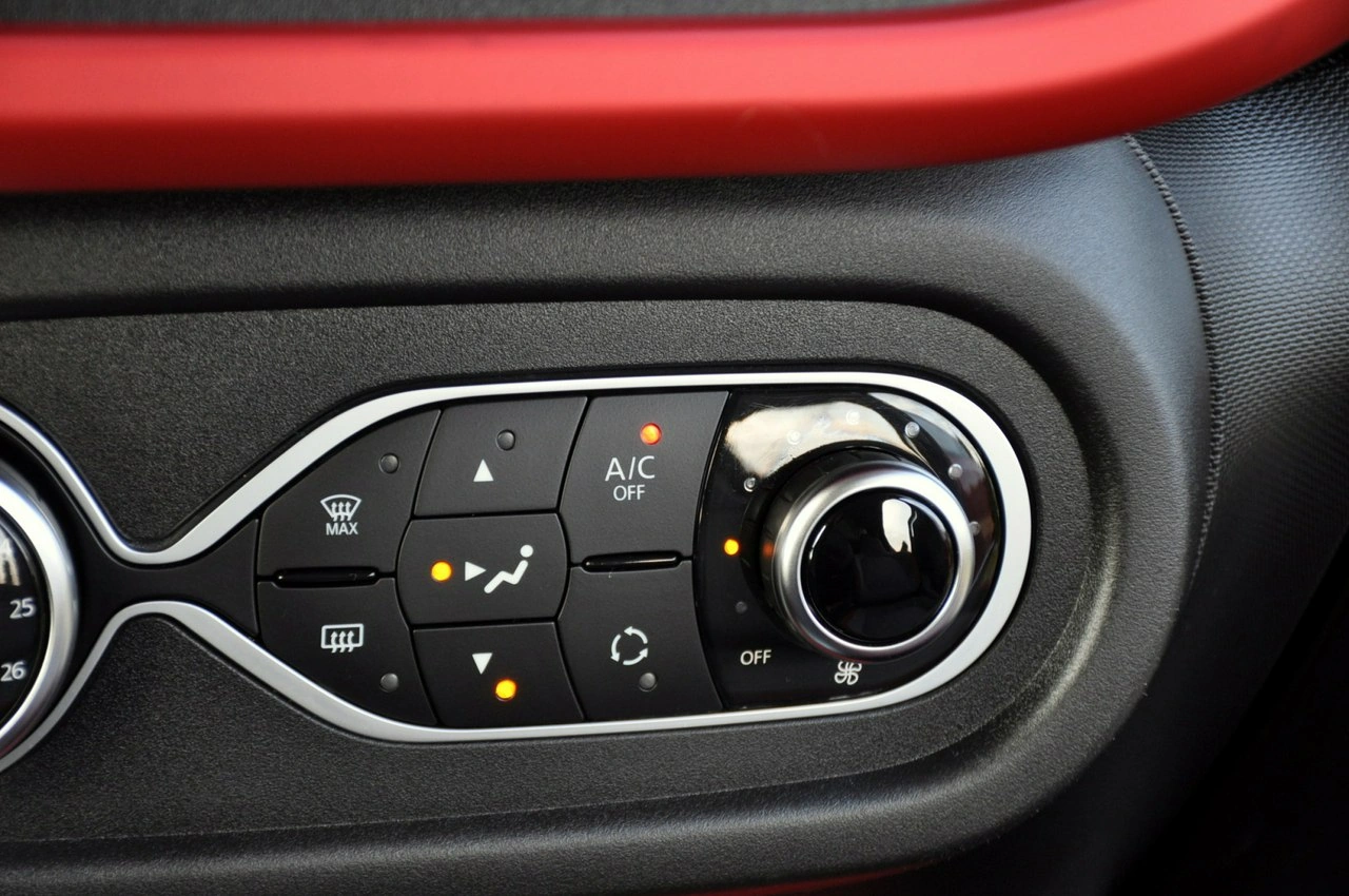 Renault Twingo - Zdjęcie 33