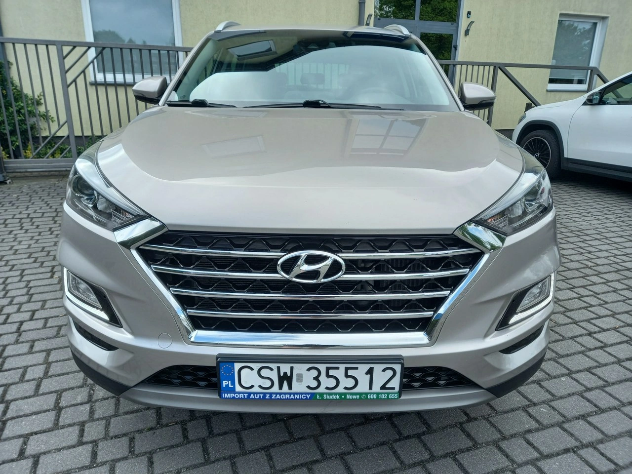 Hyundai Tucson - Zdjęcie 11
