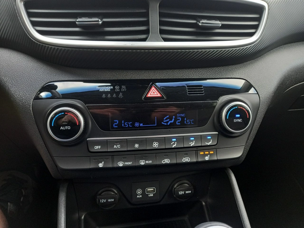 Hyundai Tucson - Zdjęcie 30