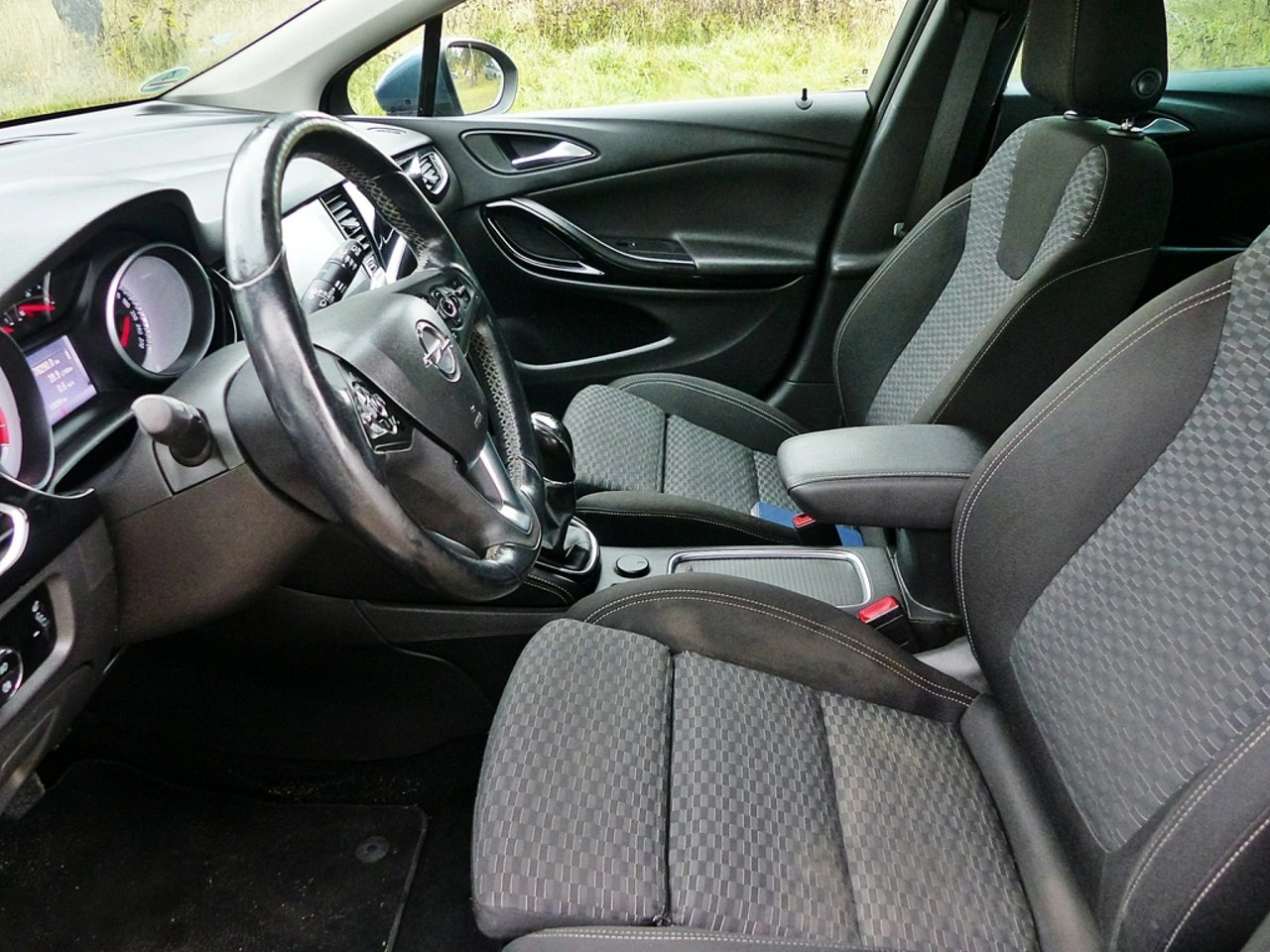 Opel Astra - Zdjęcie 19