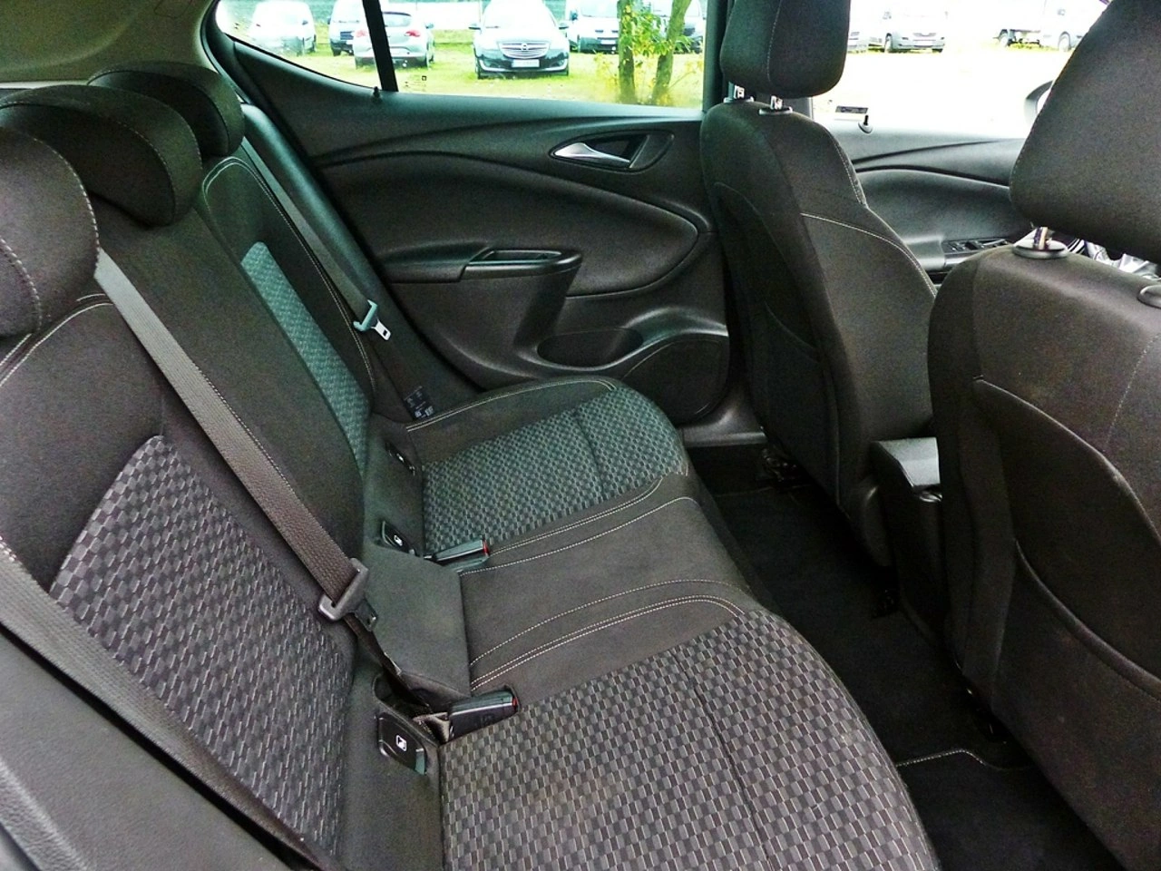 Opel Astra - Zdjęcie 23