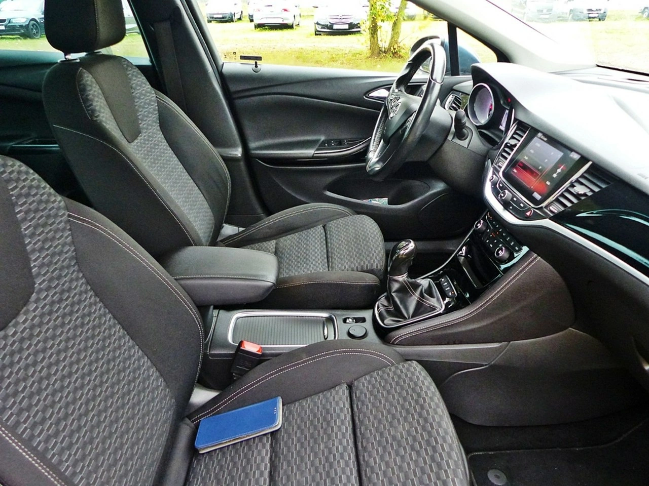 Opel Astra - Zdjęcie 25