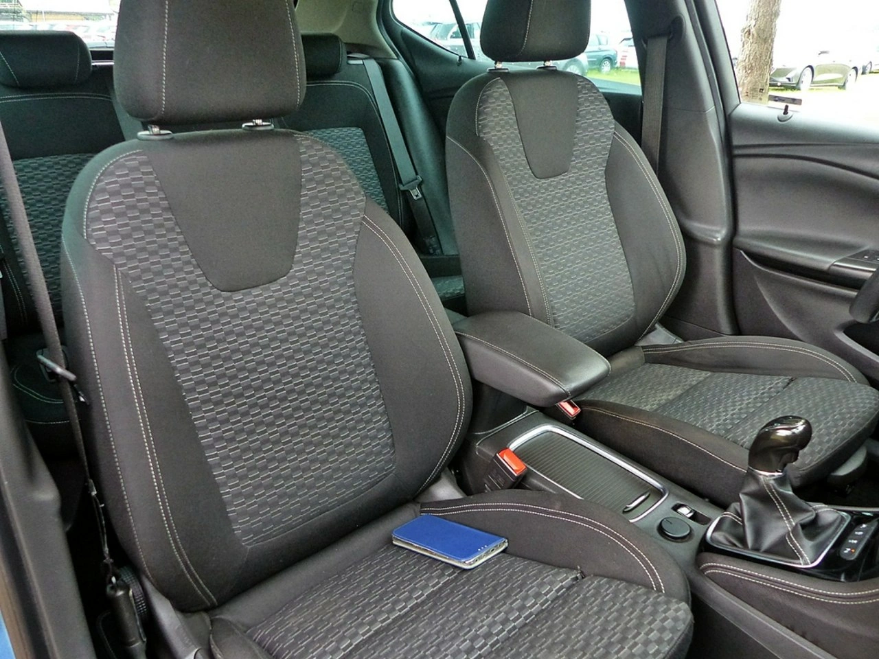 Opel Astra - Zdjęcie 26