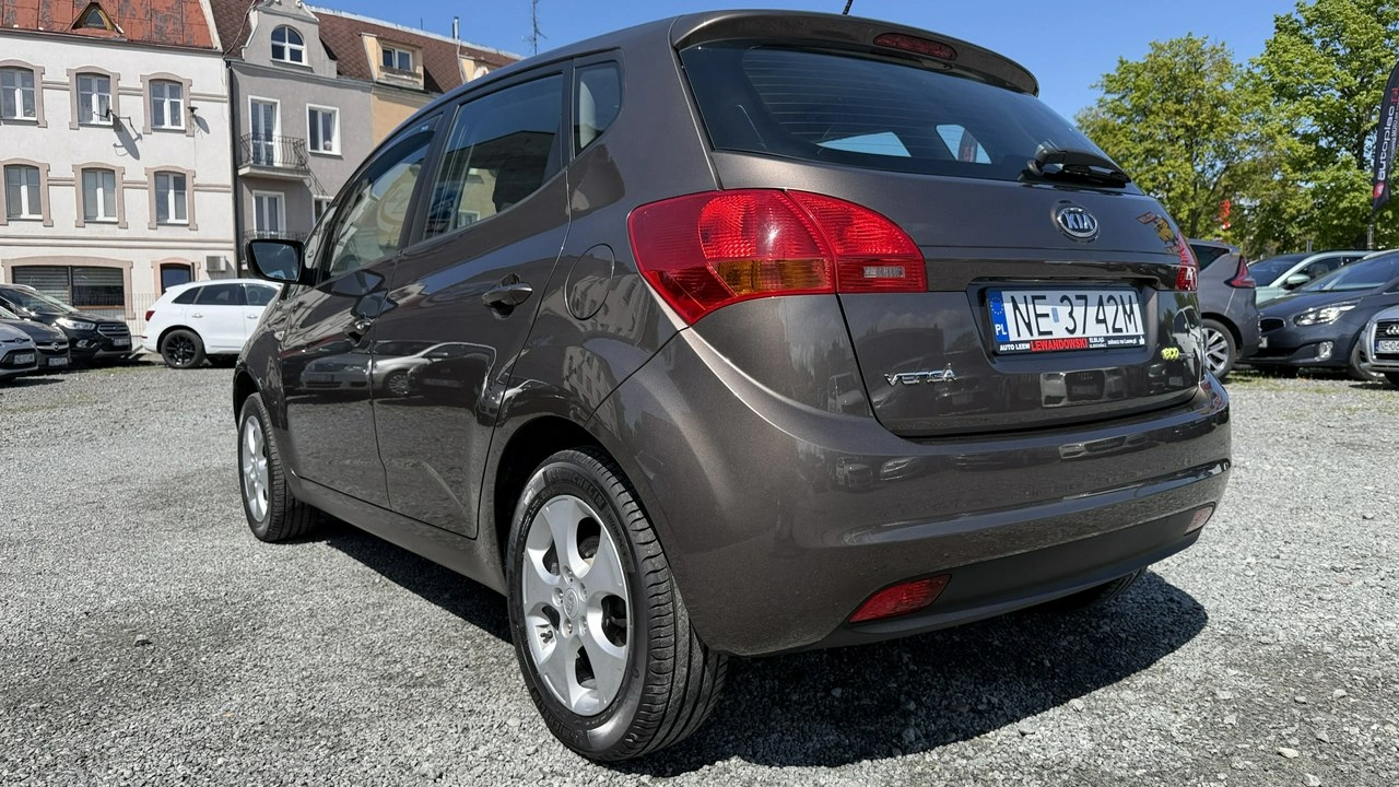 Kia Venga - Zdjęcie 12