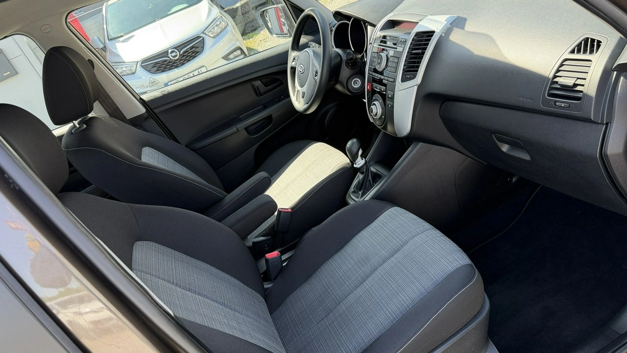 Kia Venga - Zdjęcie 17