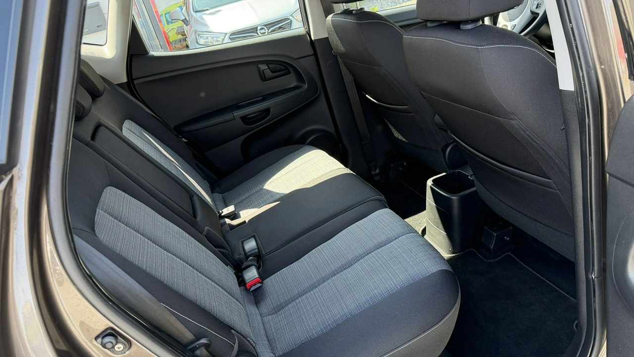 Kia Venga - Zdjęcie 20