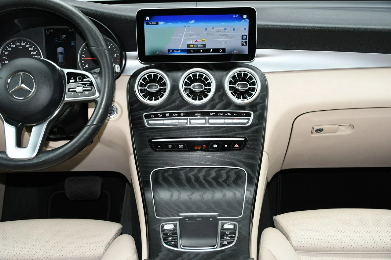 Mercedes GLC 200 - Zdjęcie 23