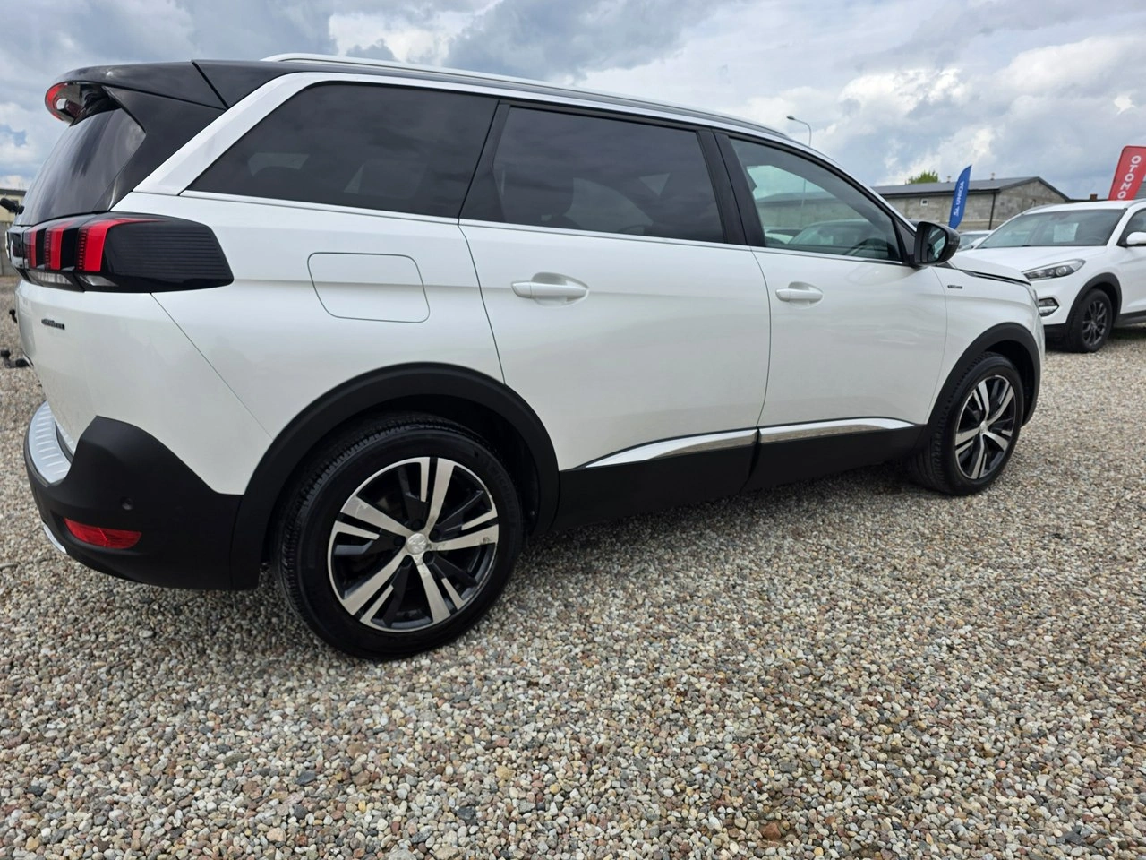 Peugeot 5008 - Zdjęcie 28