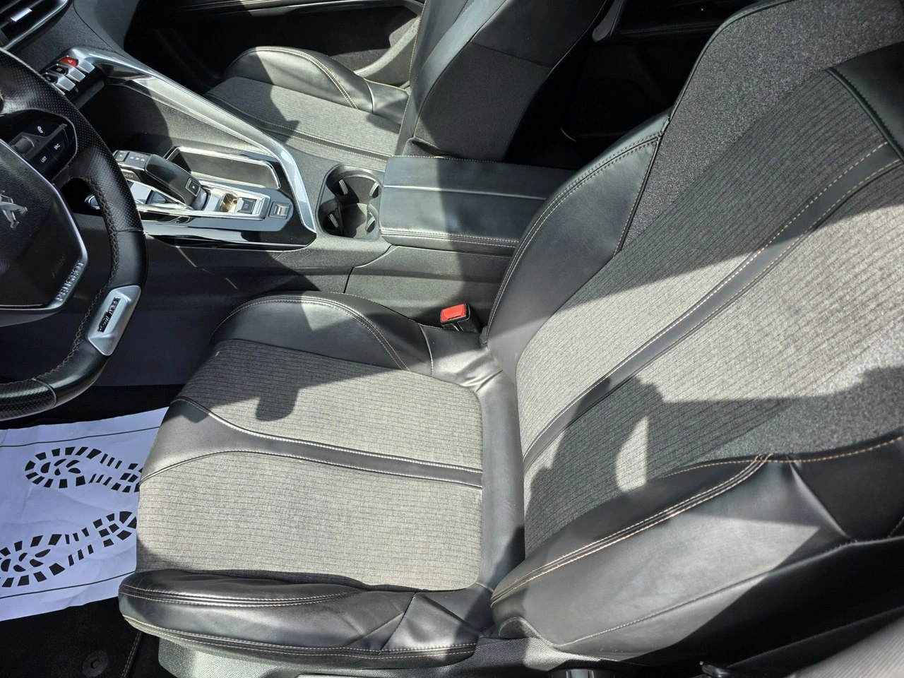 Peugeot 5008 - Zdjęcie 32