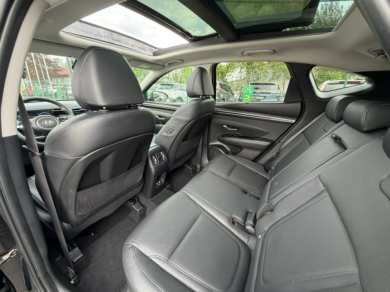Hyundai Tucson - Zdjęcie 21
