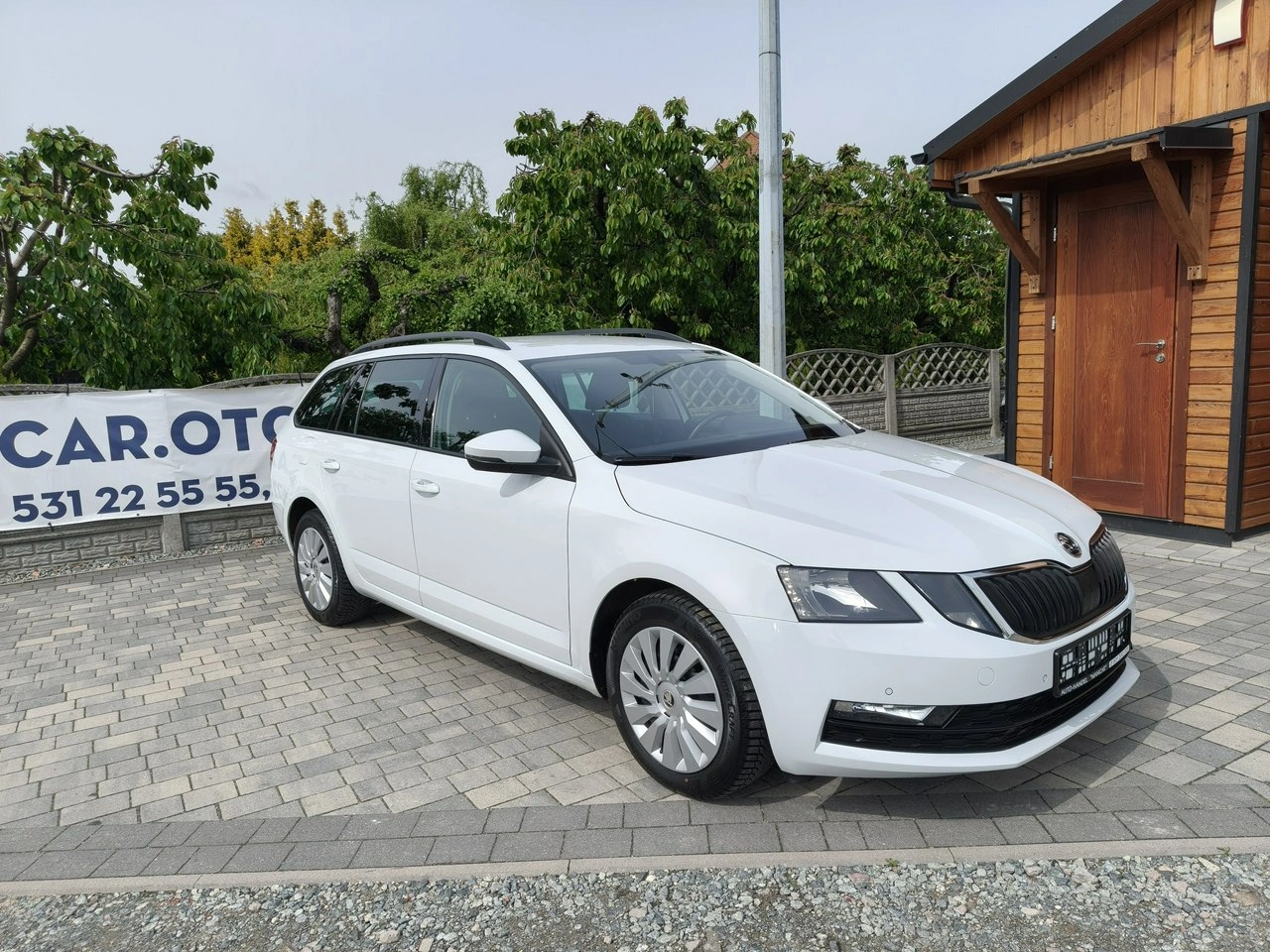 Skoda Octavia - Główne zdjęcie