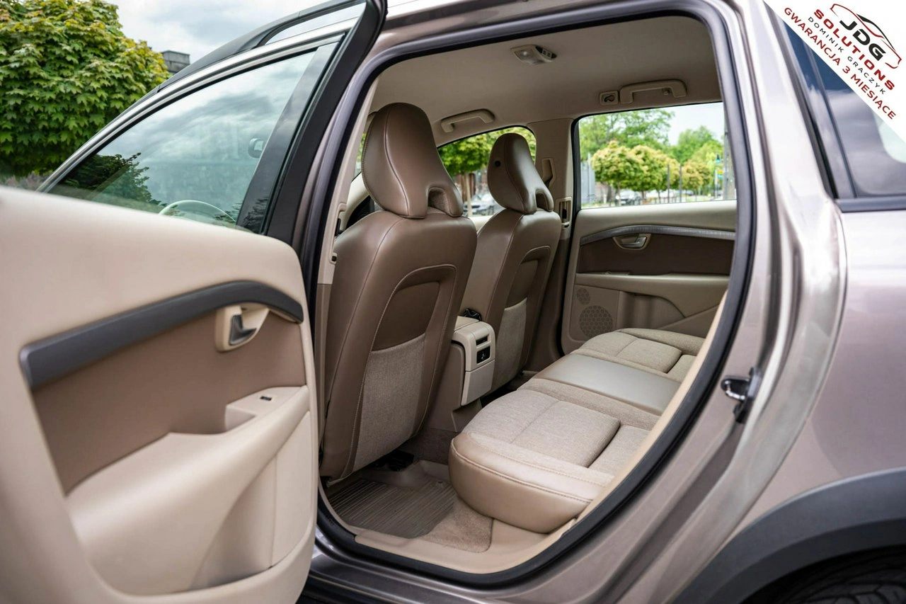 Volvo XC 70 - Zdjęcie 27