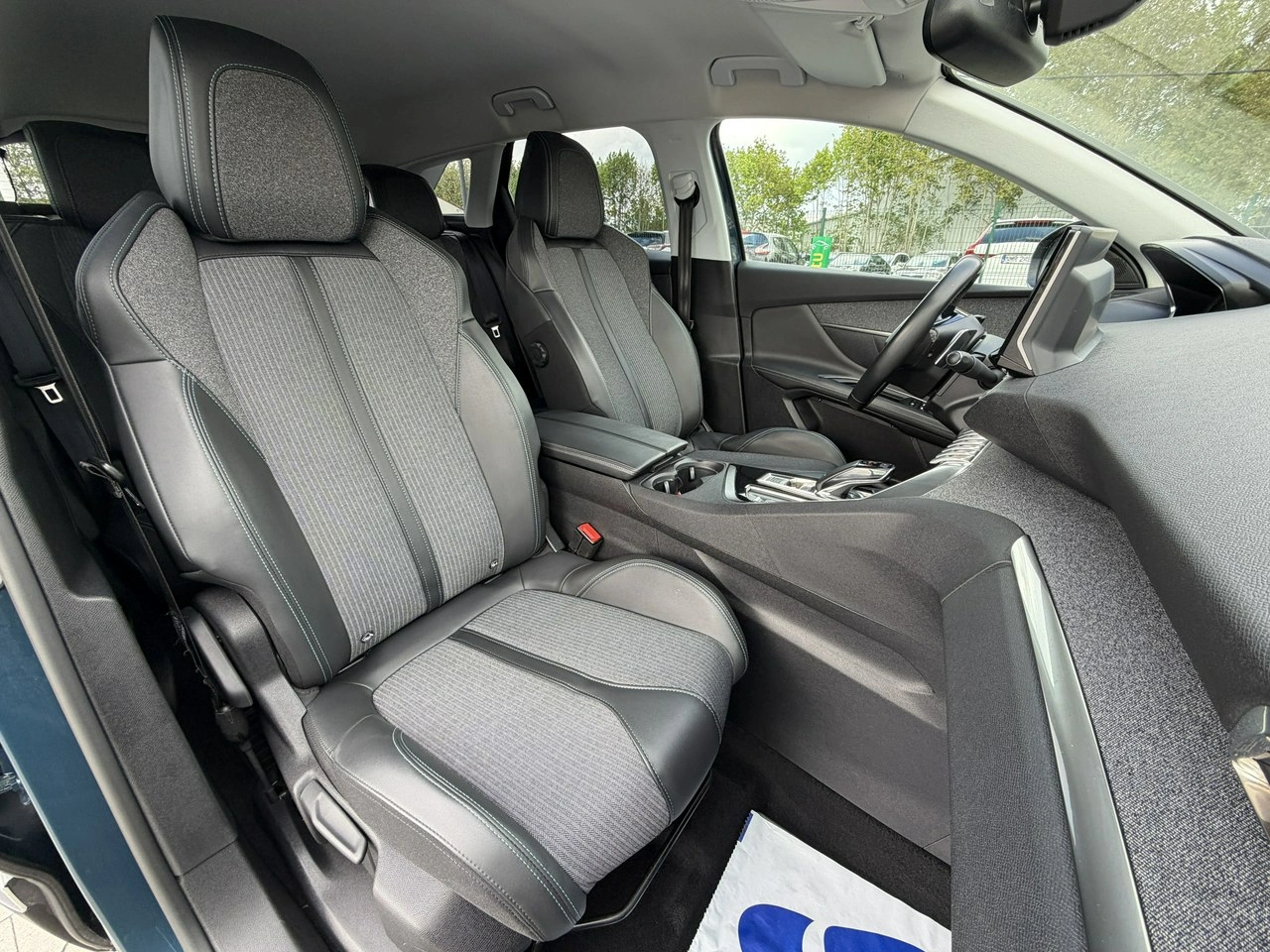 Peugeot 3008 - Zdjęcie 33
