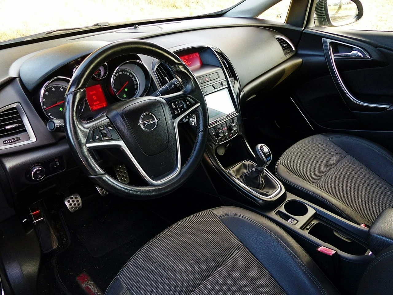 Opel Astra - Zdjęcie 16