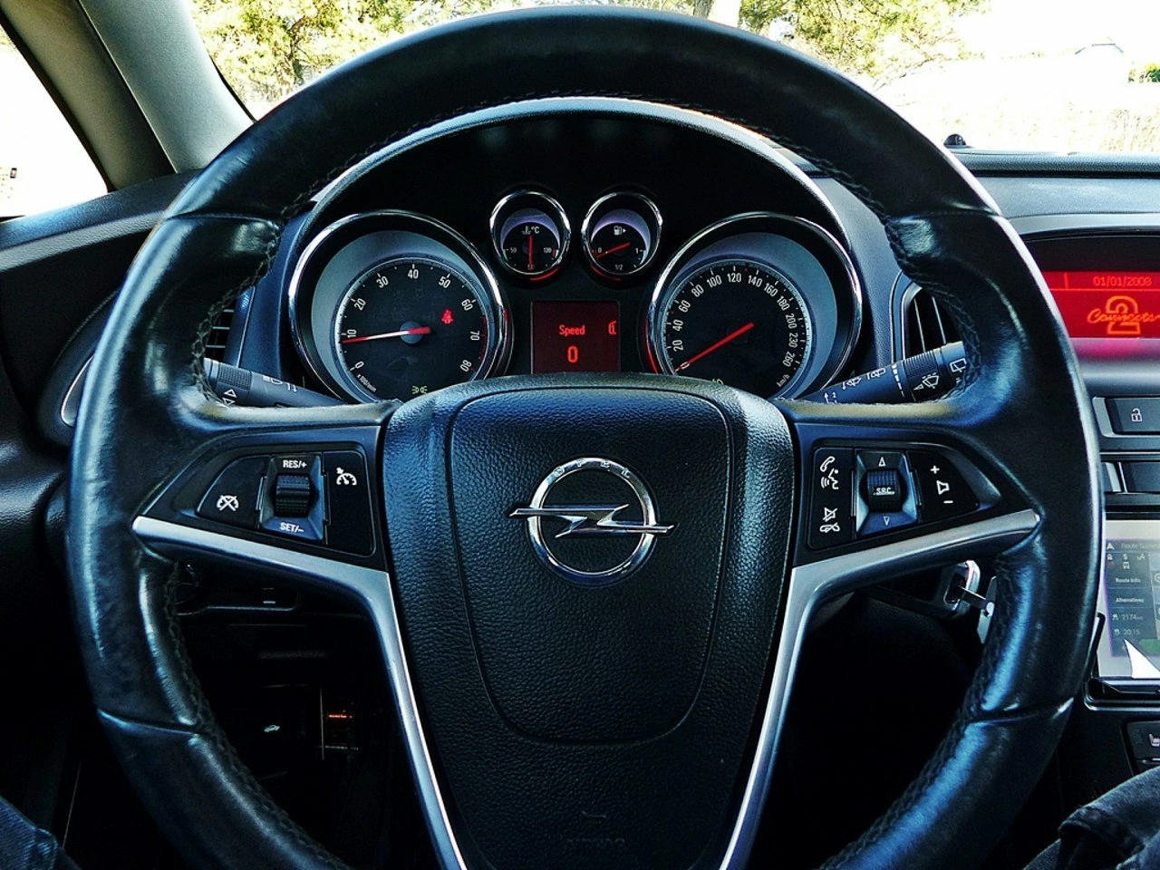 Opel Astra - Zdjęcie 25