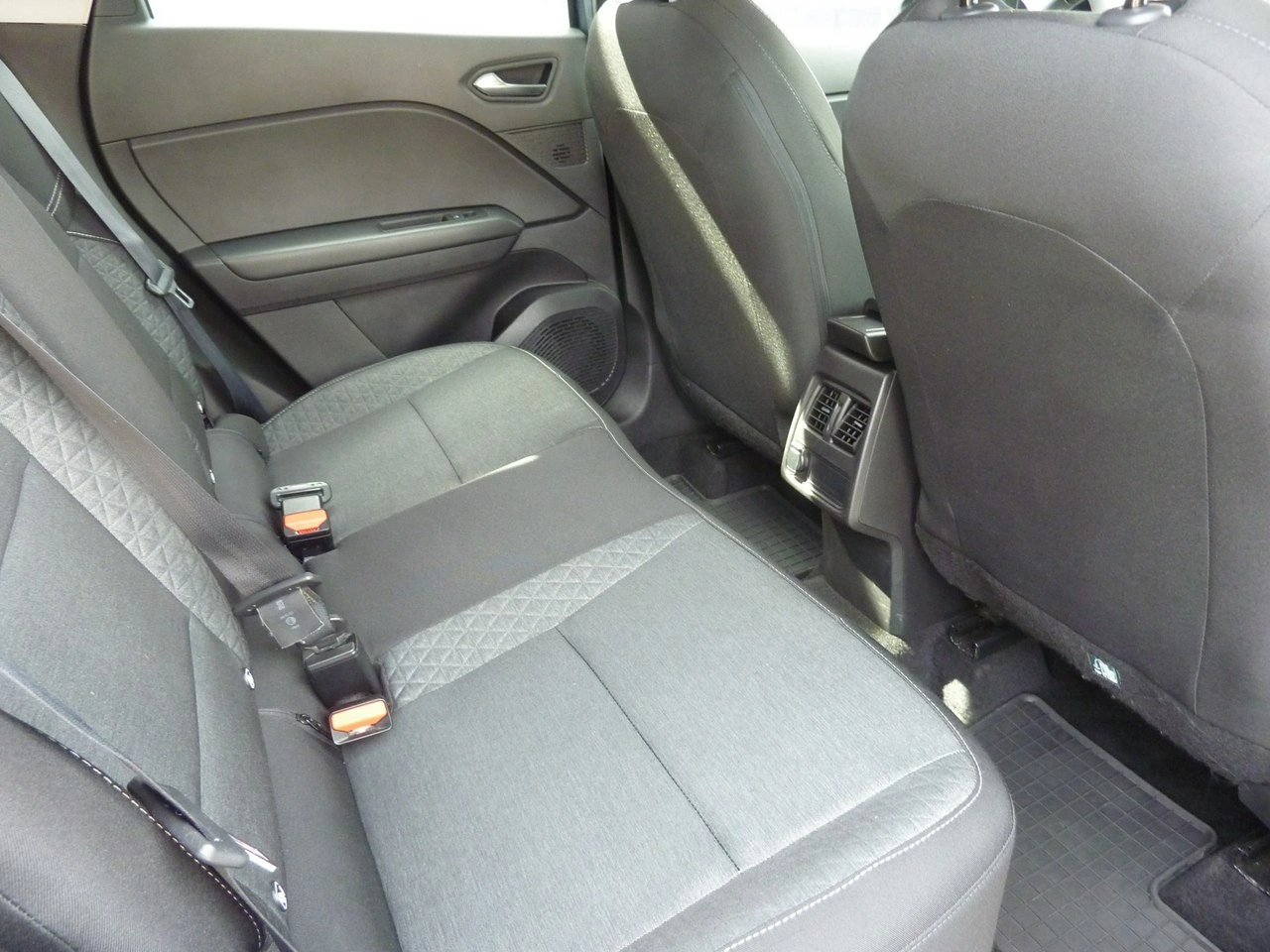 Renault Captur - Zdjęcie 13