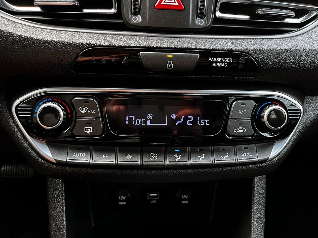 Hyundai i30 - Zdjęcie 19