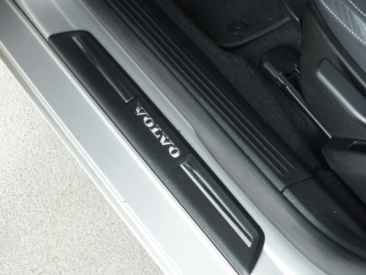 Volvo V40 - Zdjęcie 13