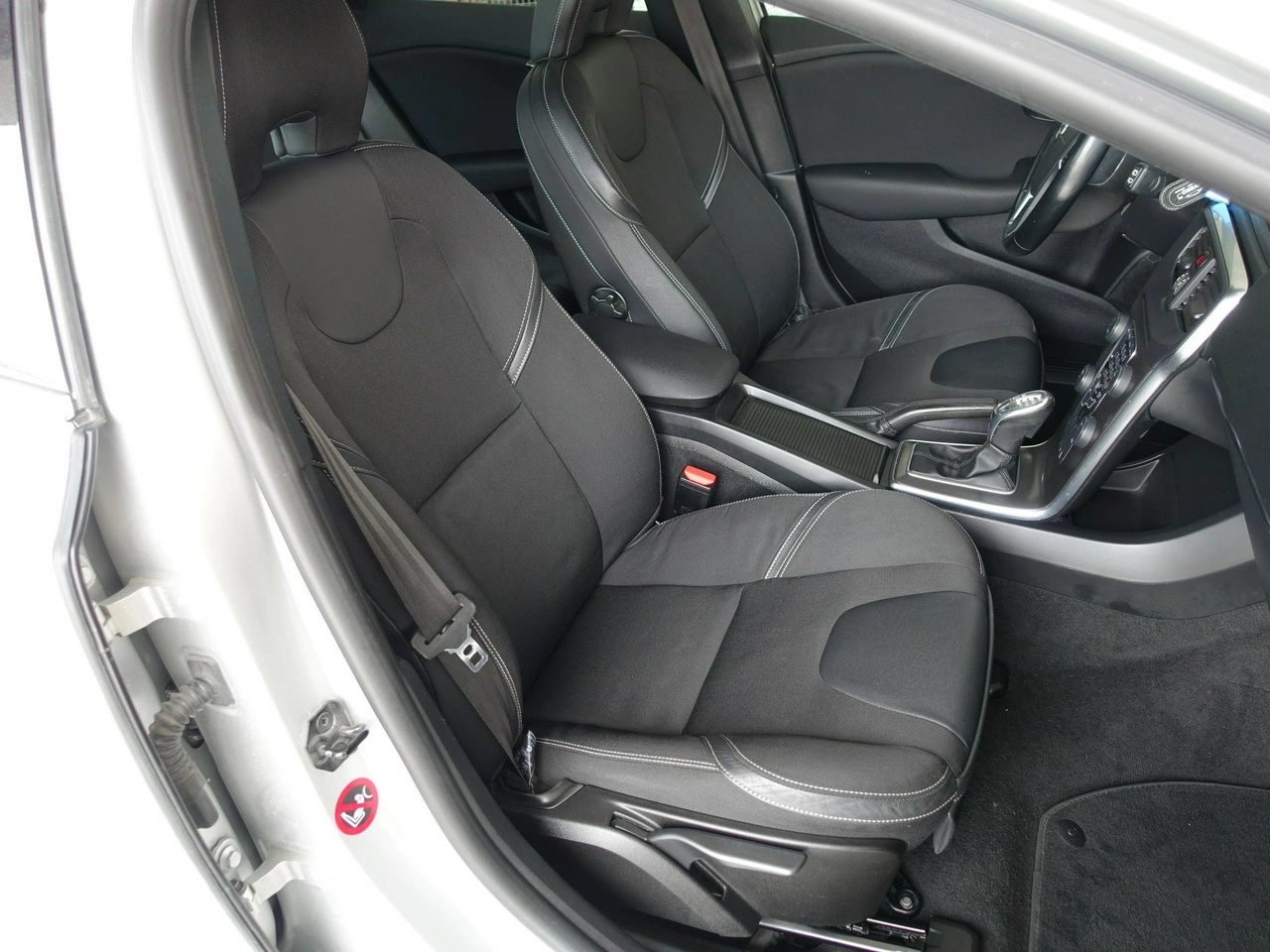 Volvo V40 - Zdjęcie 21