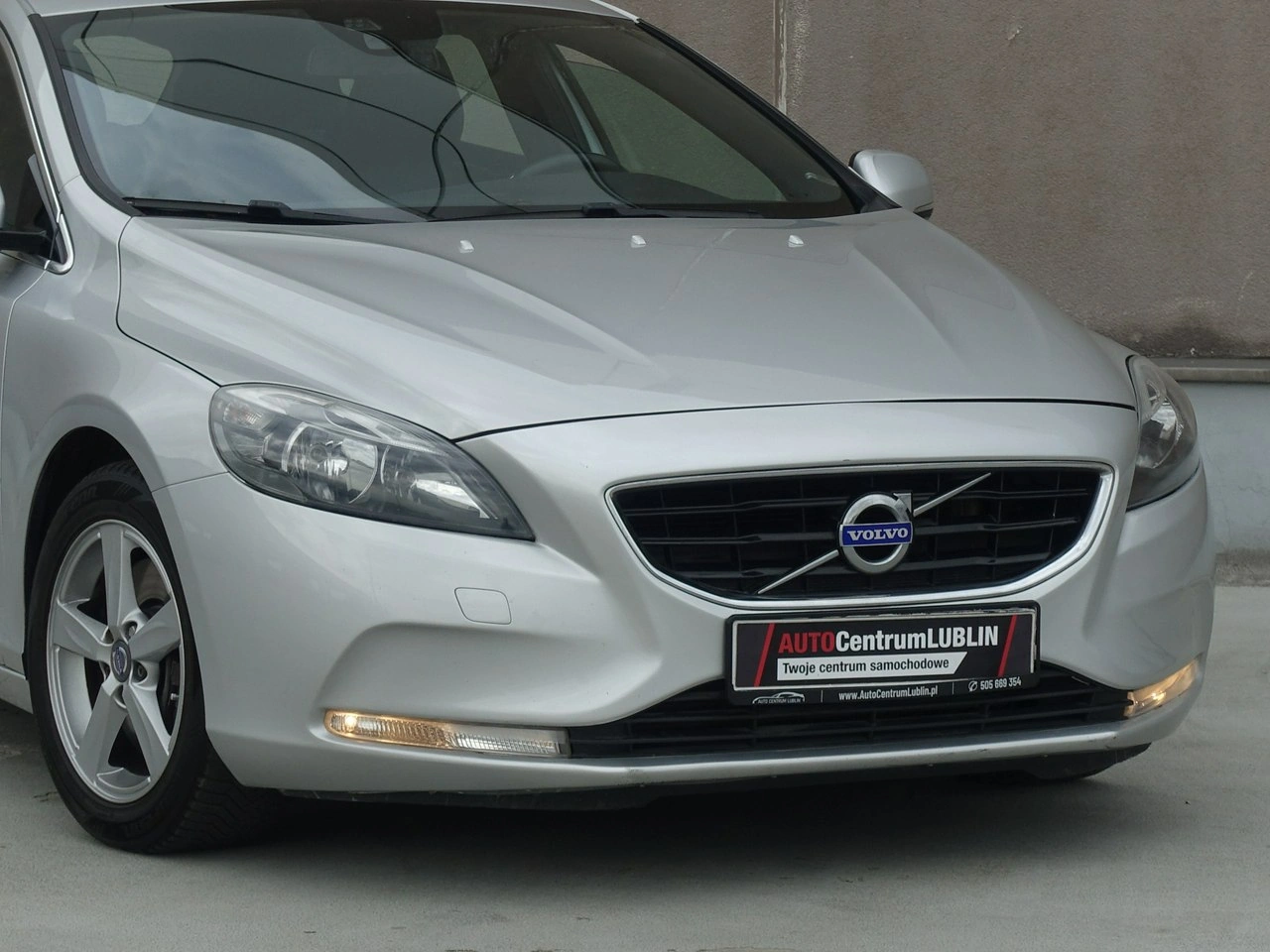 Volvo V40 - Zdjęcie 3