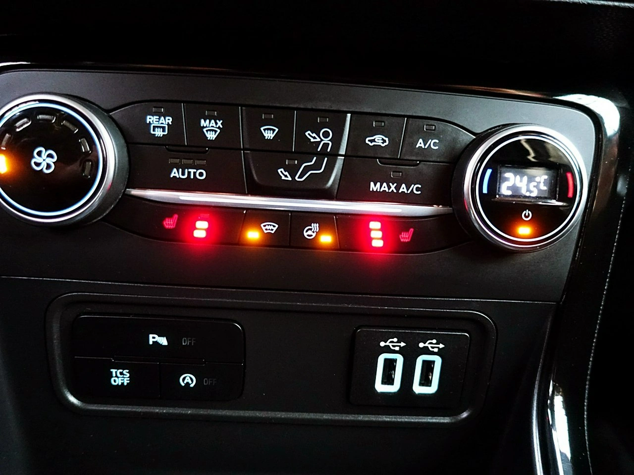 Ford EcoSport - Zdjęcie 18