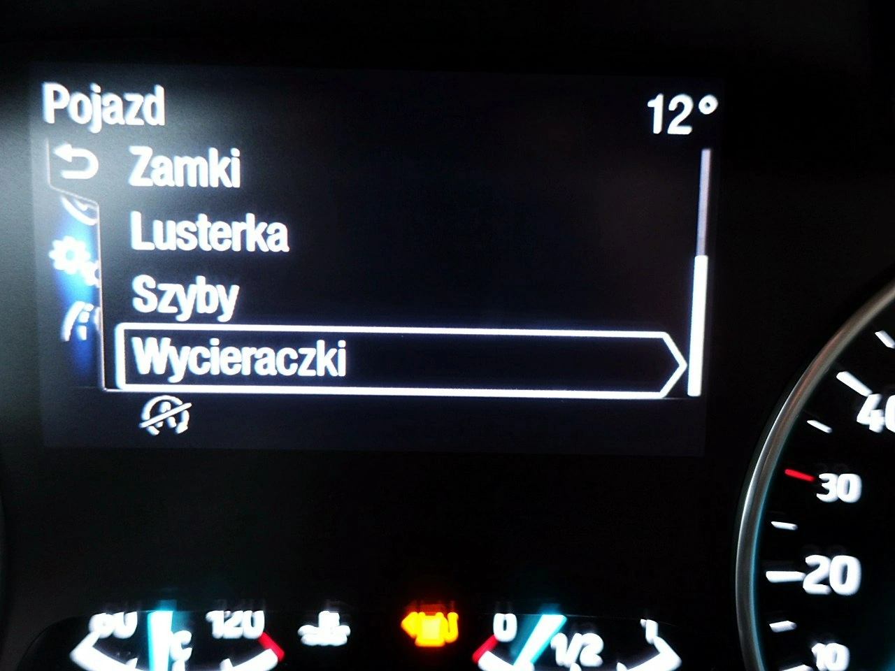 Ford EcoSport - Zdjęcie 37