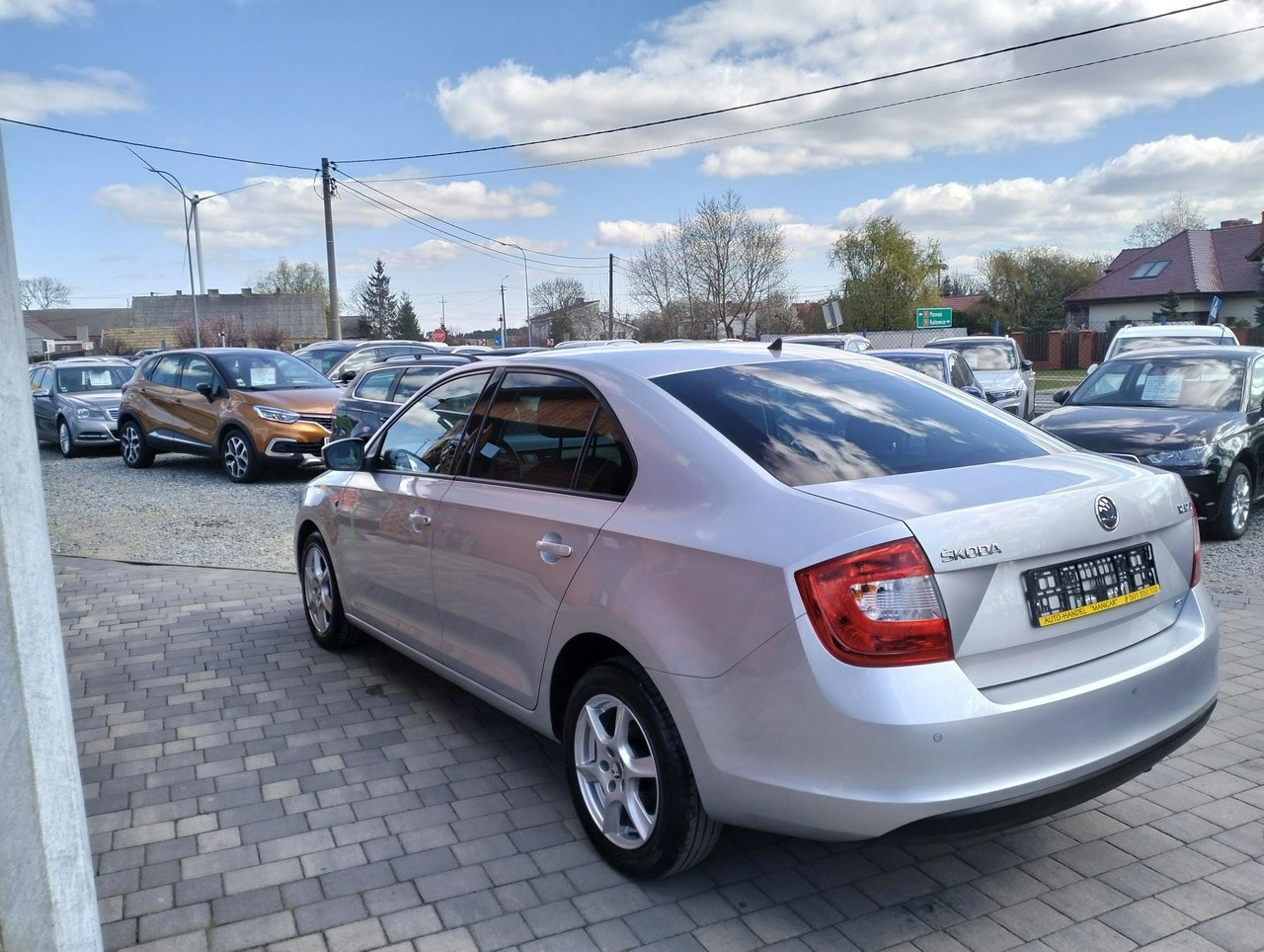 Skoda RAPID - Zdjęcie 4