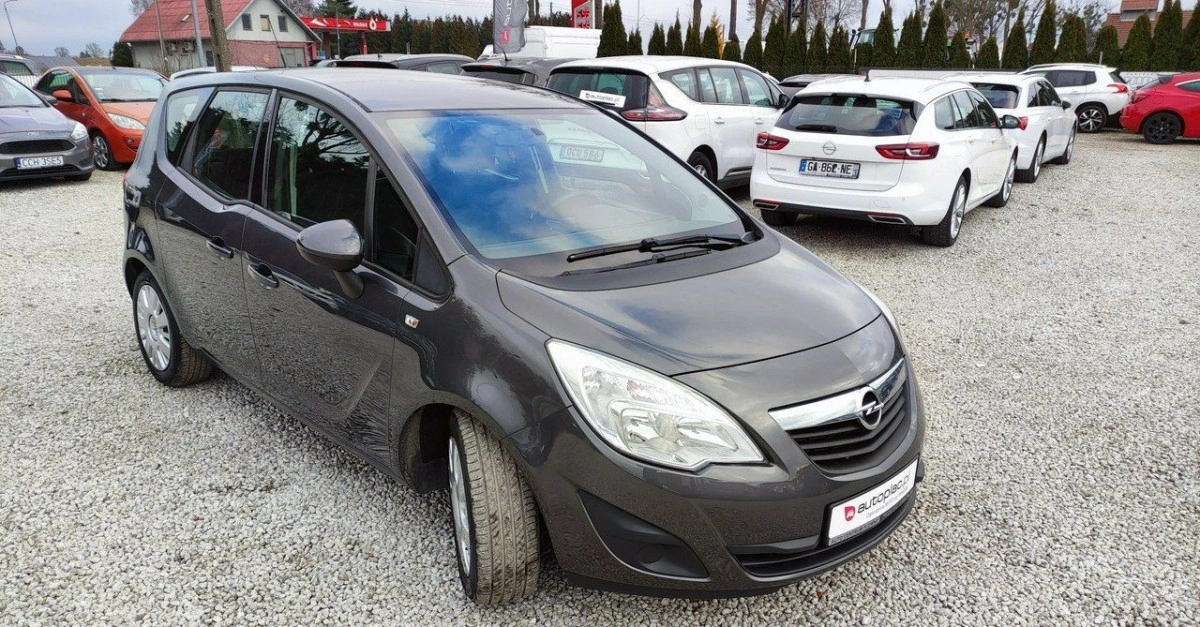 Opel Meriva - Zdjęcie 18