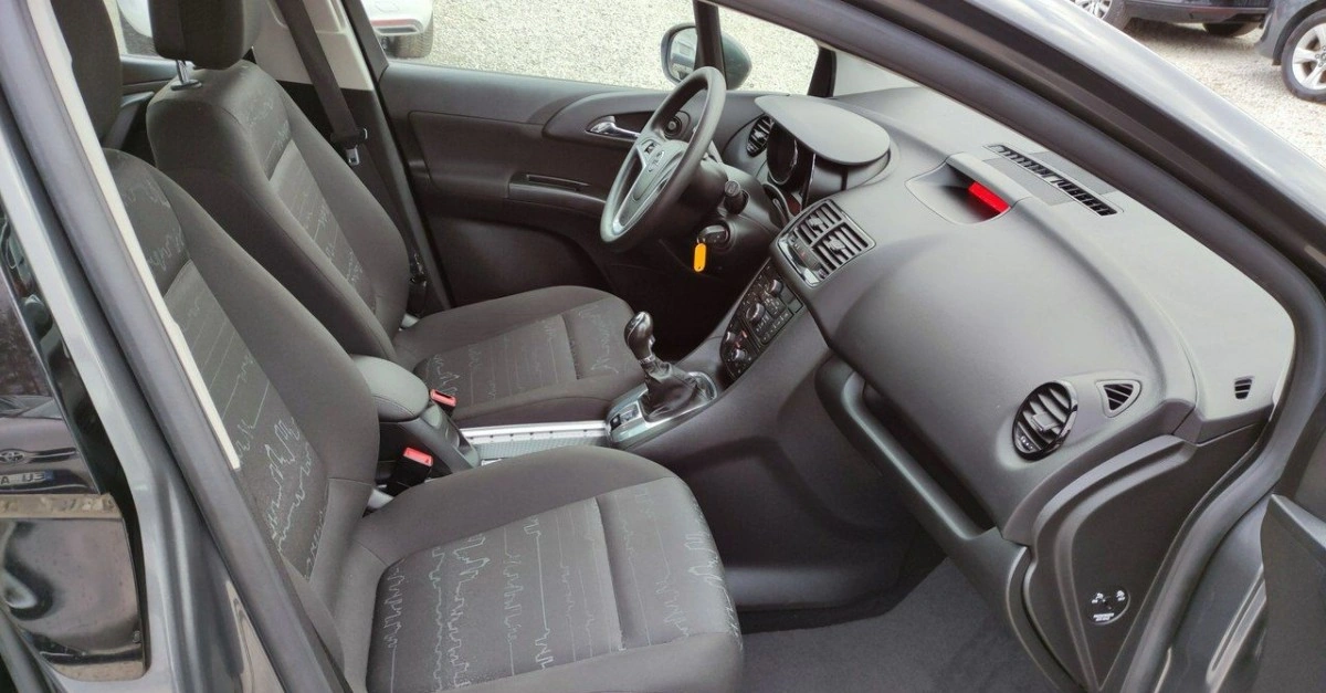 Opel Meriva - Zdjęcie 24