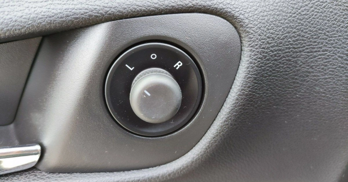 Opel Meriva - Zdjęcie 28