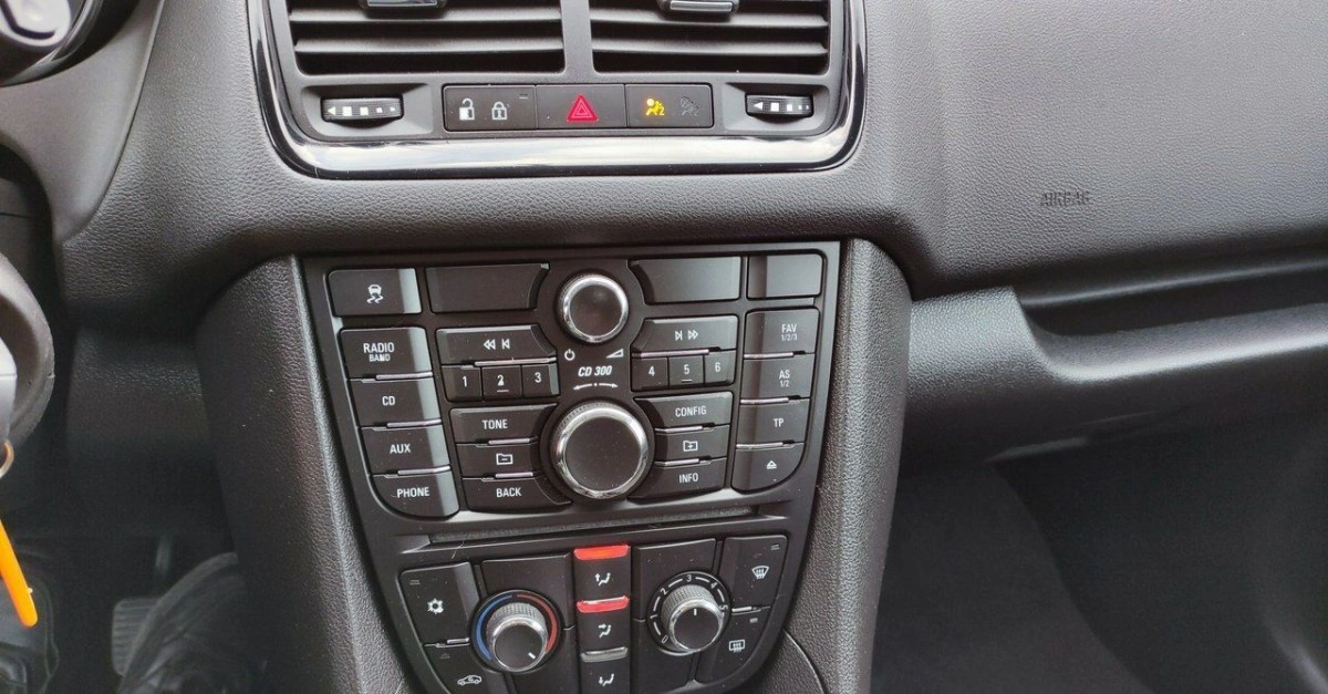 Opel Meriva - Zdjęcie 33