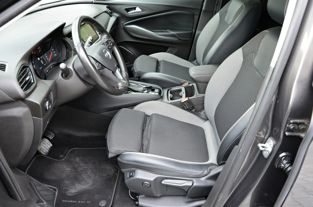 Opel Grandland X - Zdjęcie 27