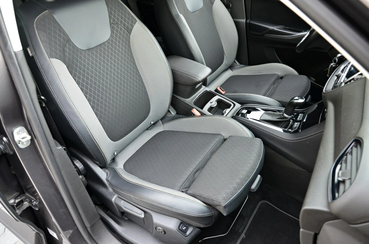 Opel Grandland X - Zdjęcie 34