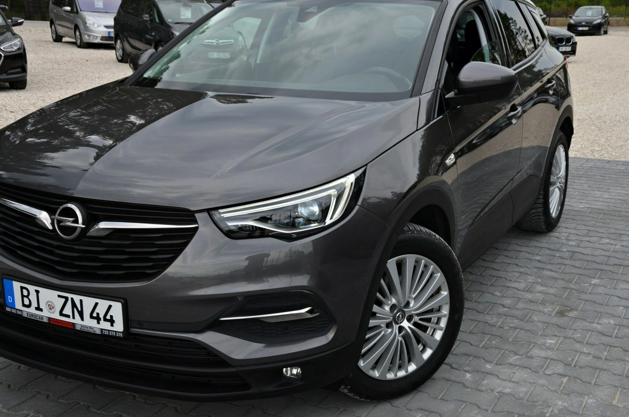 Opel Grandland X - Zdjęcie 35