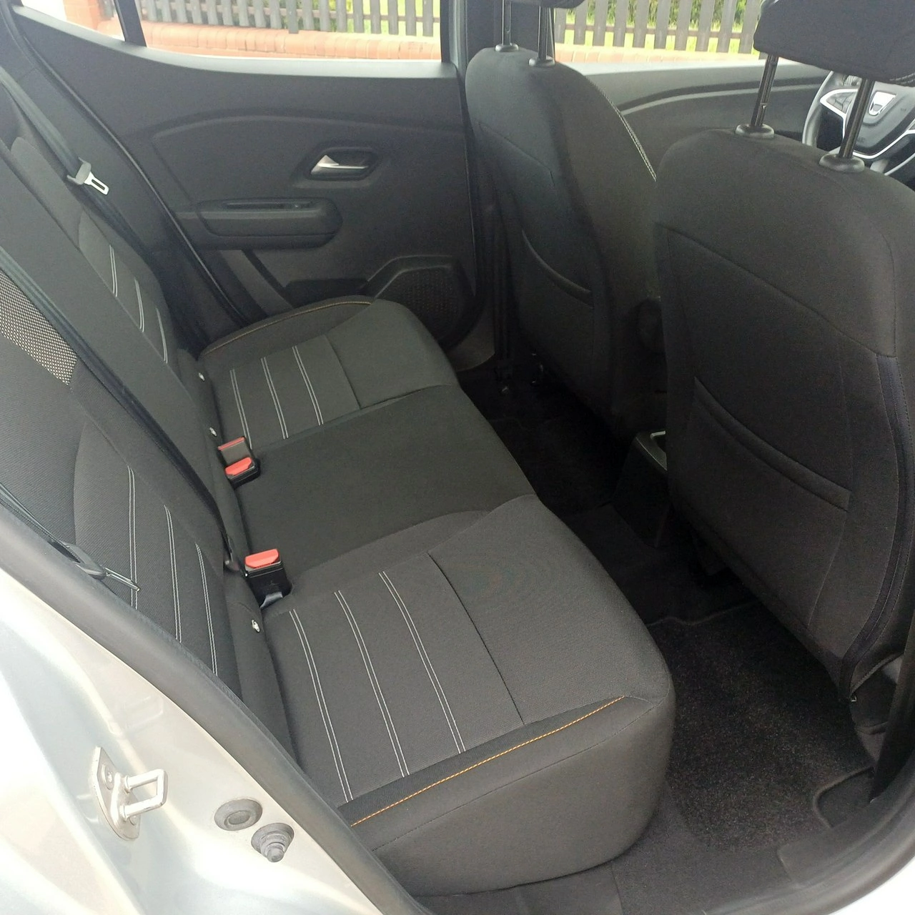 Dacia Sandero Stepway - Zdjęcie 9