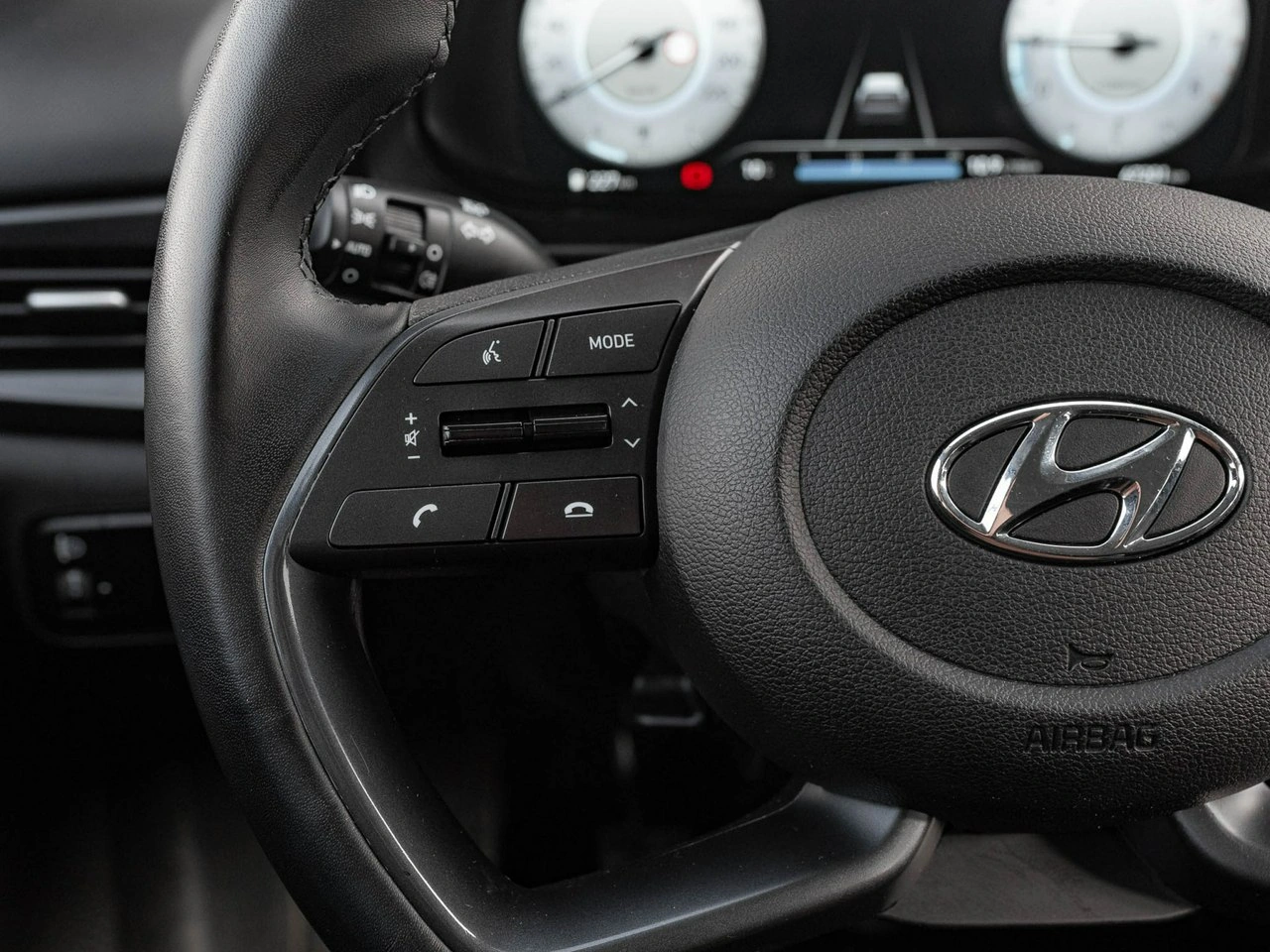 Hyundai Bayon - Zdjęcie 13