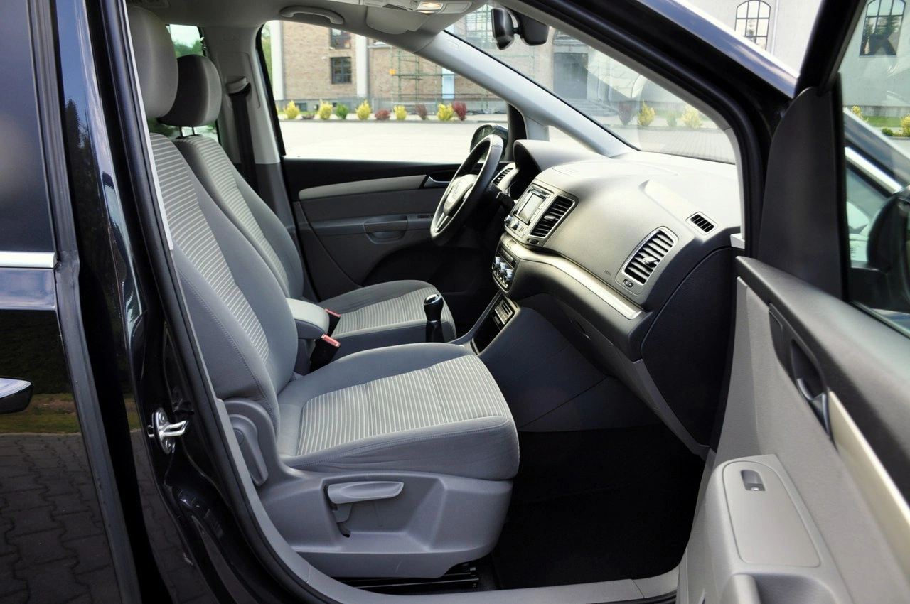 Seat Alhambra - Zdjęcie 16