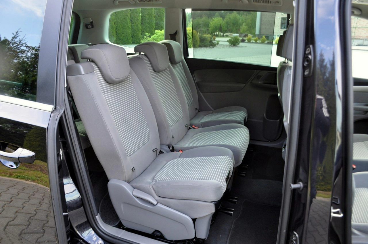 Seat Alhambra - Zdjęcie 18