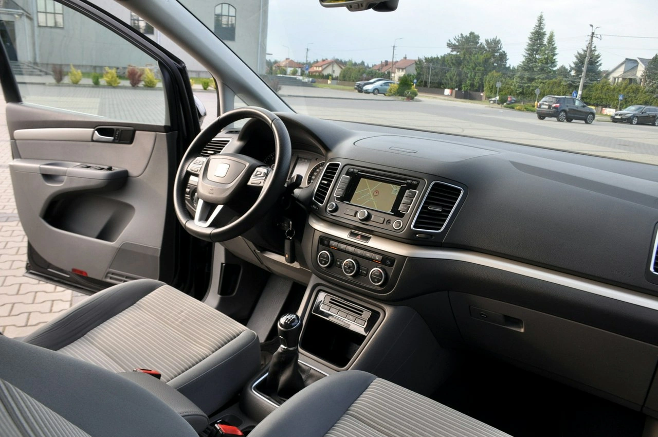 Seat Alhambra - Zdjęcie 27