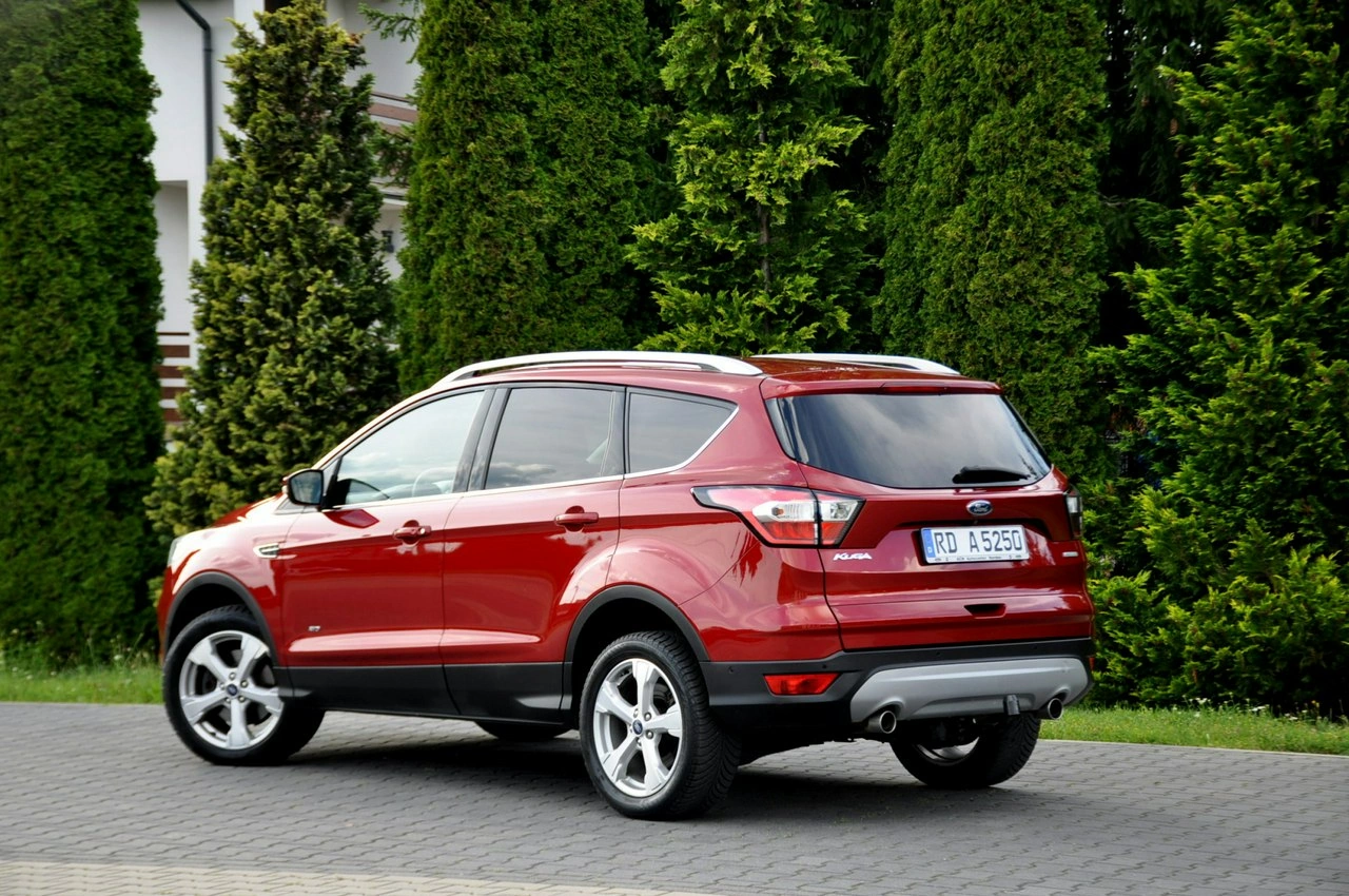 Ford Kuga - Zdjęcie 12