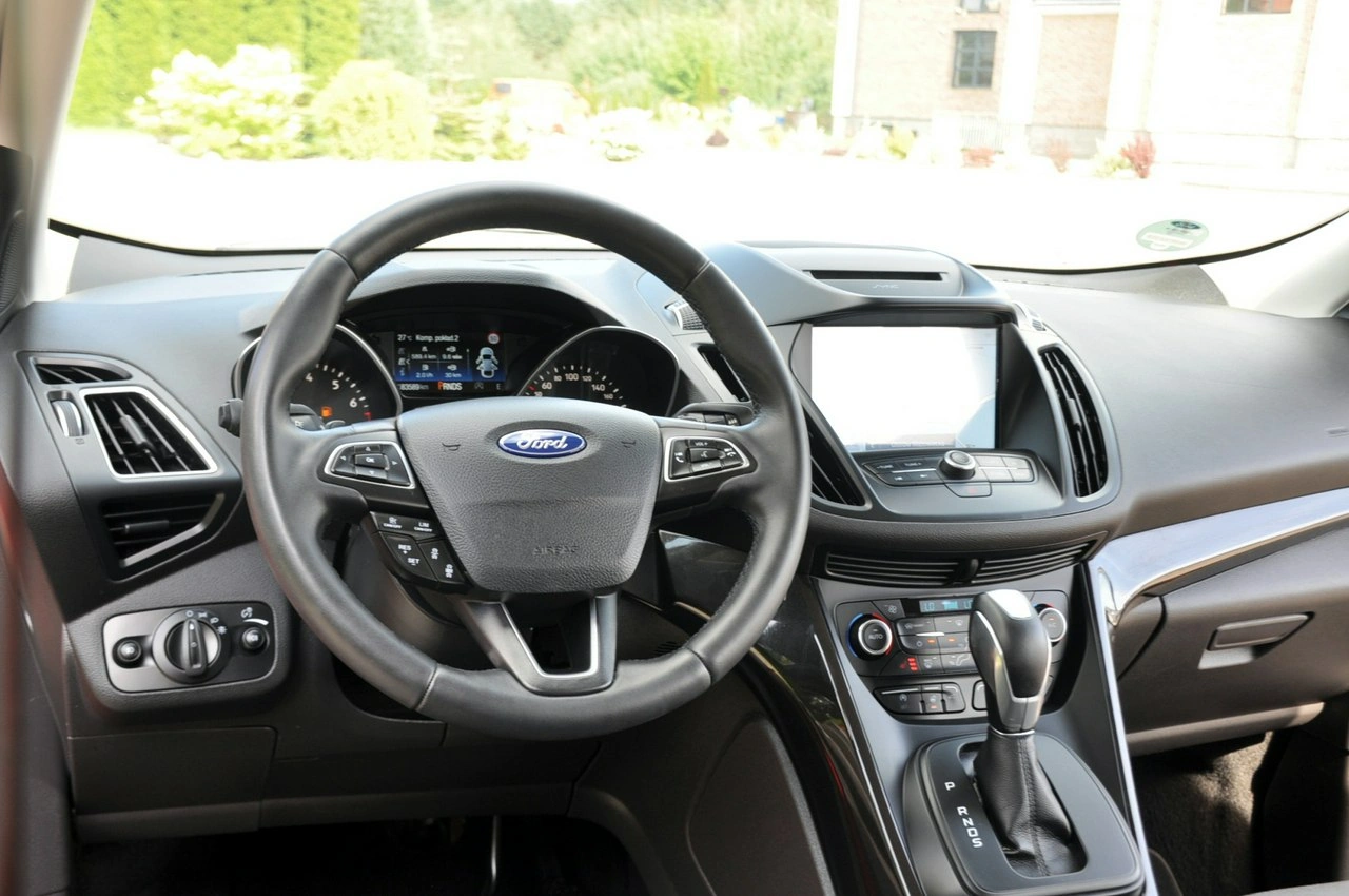 Ford Kuga - Zdjęcie 28