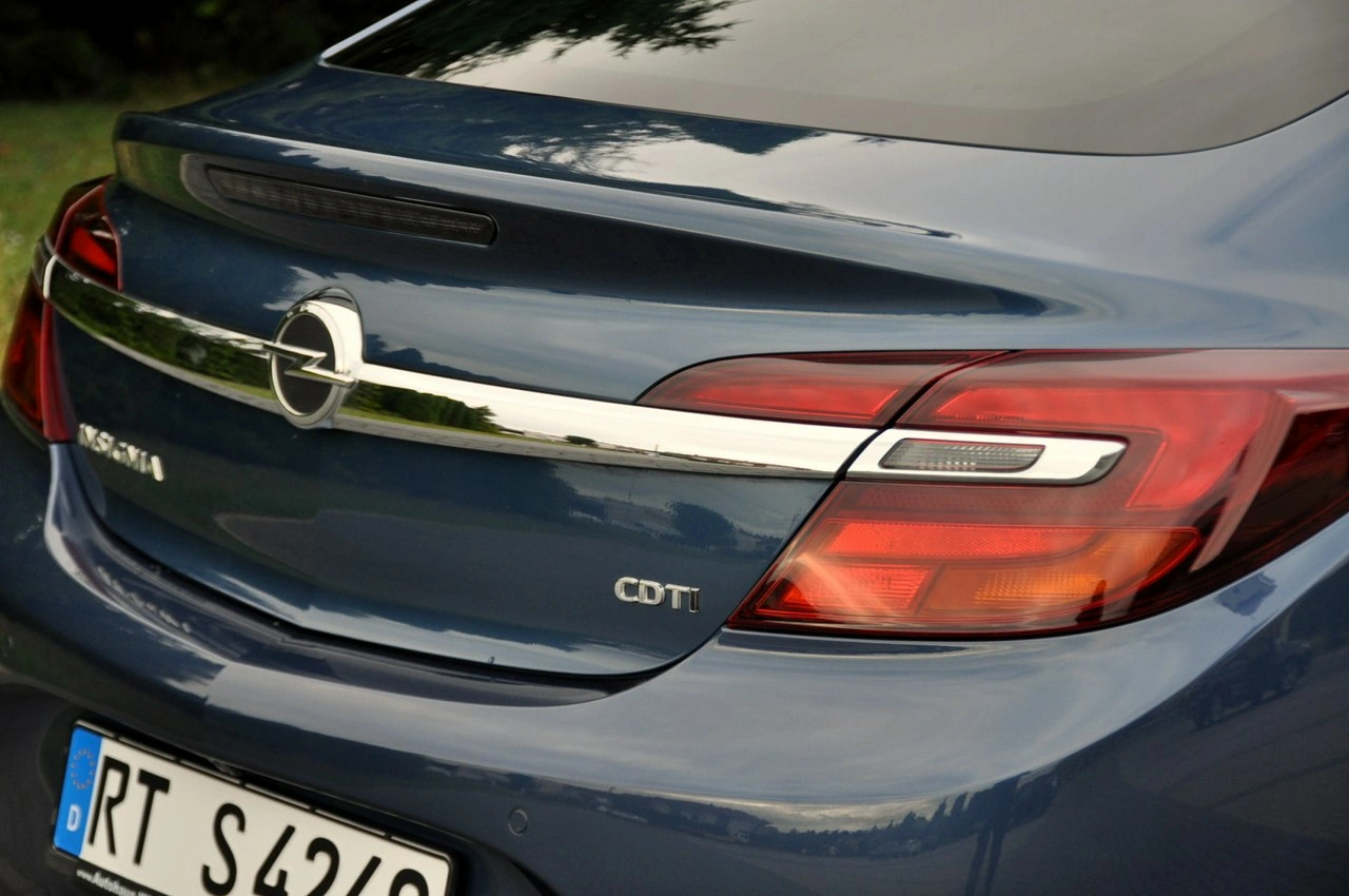 Opel Insignia - Zdjęcie 15