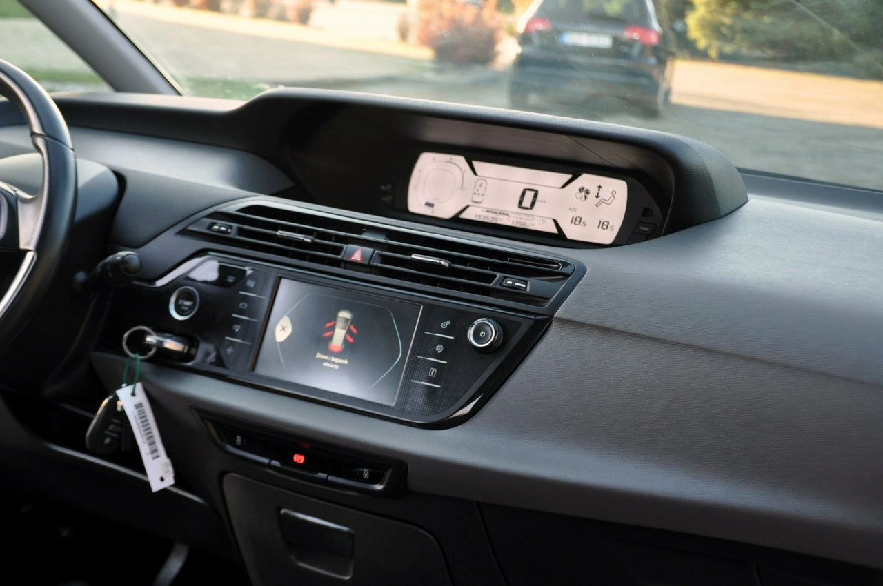 Citroën C4 Grand Picasso - Zdjęcie 27